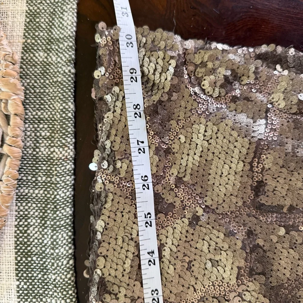 NWT UA Motel purpura dress in sequin antique gold - Picture 7 of 8
